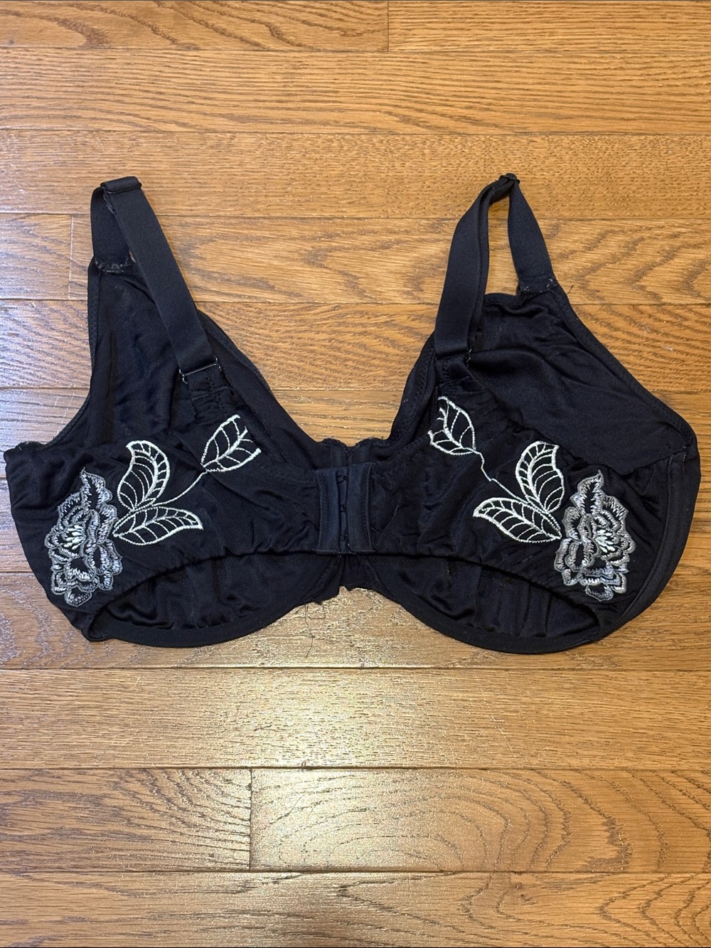 Wacoal | Black Embroidered Bra Swim Suit Material 36G Imperfections Pictured